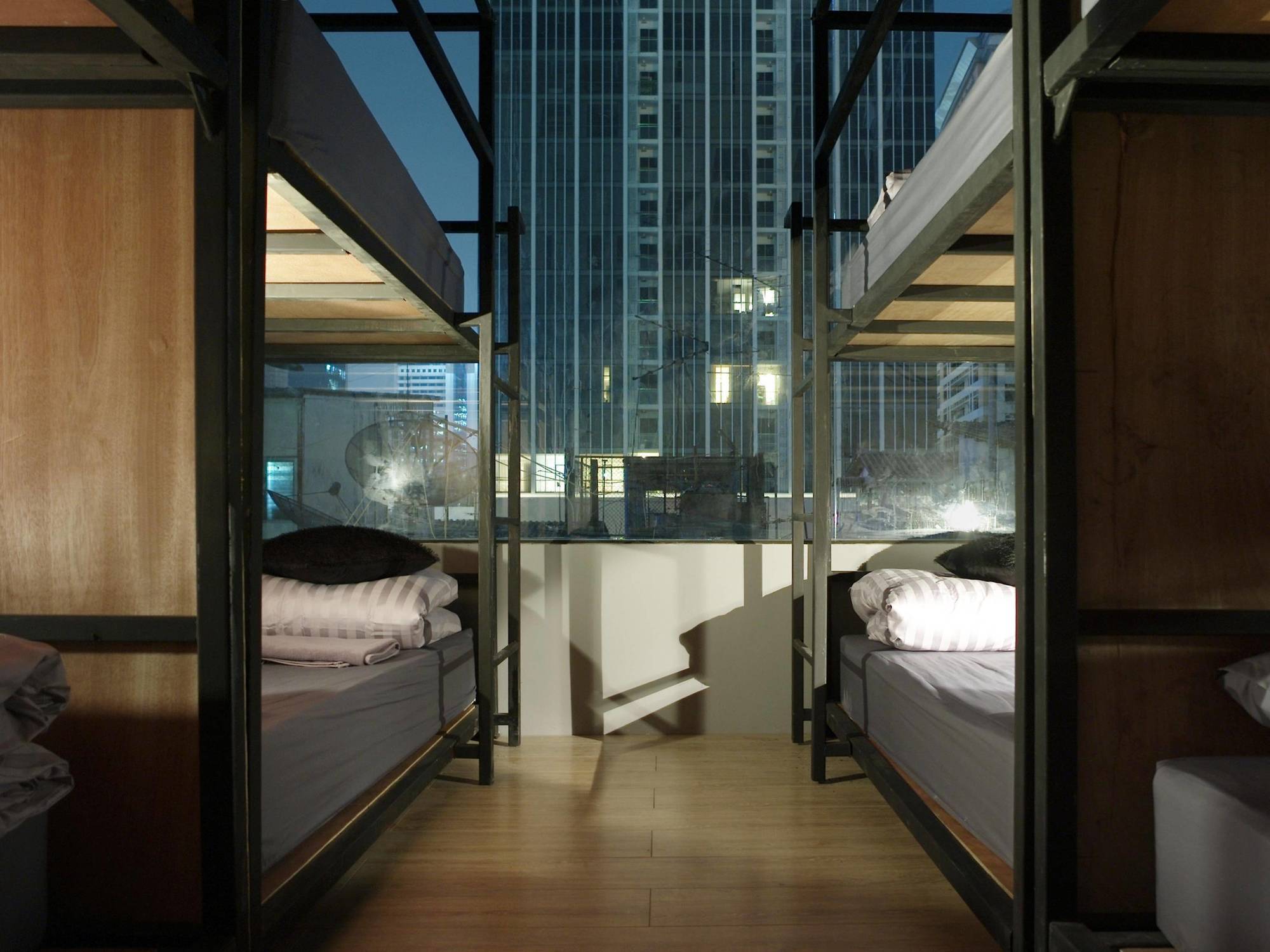 Nap@Pan Hostel Silom Bangkok Esterno foto