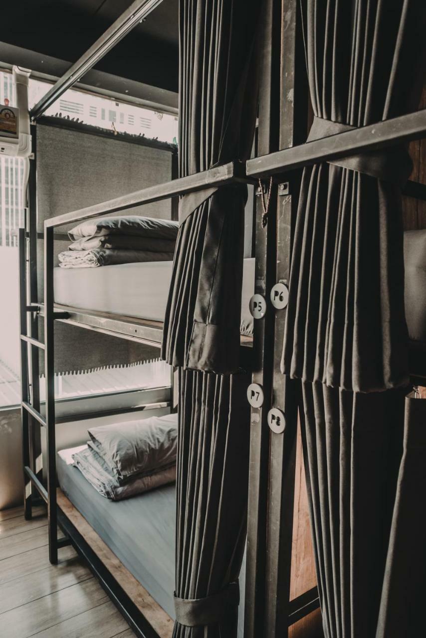 Nap@Pan Hostel Silom Bangkok Esterno foto